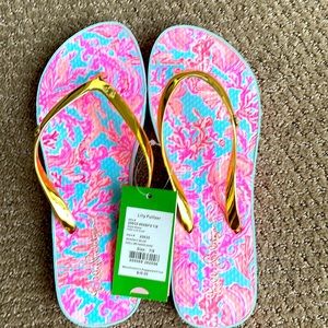 Lilly Pulitzer flip flops